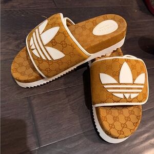 Gucci Brown and White Slide Sandals
